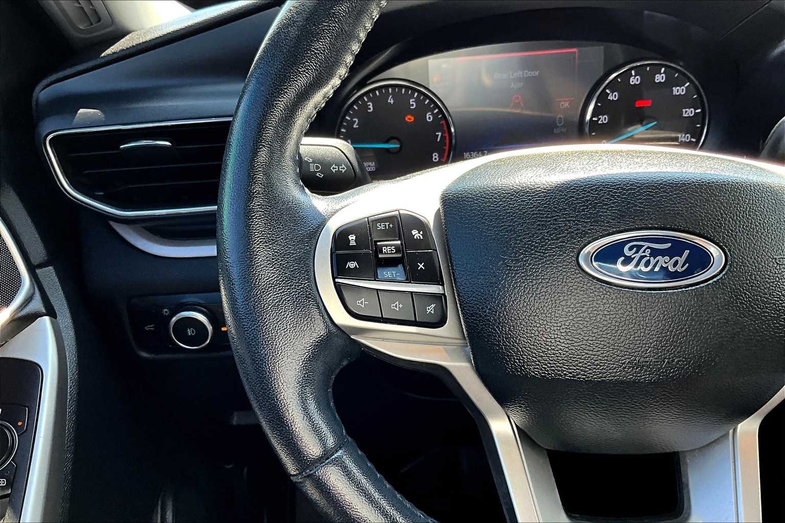 Thumbnail: 2023 Ford Explorer - 24