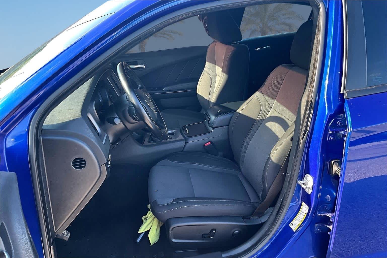 Thumbnail: 2022 Dodge Charger - 10