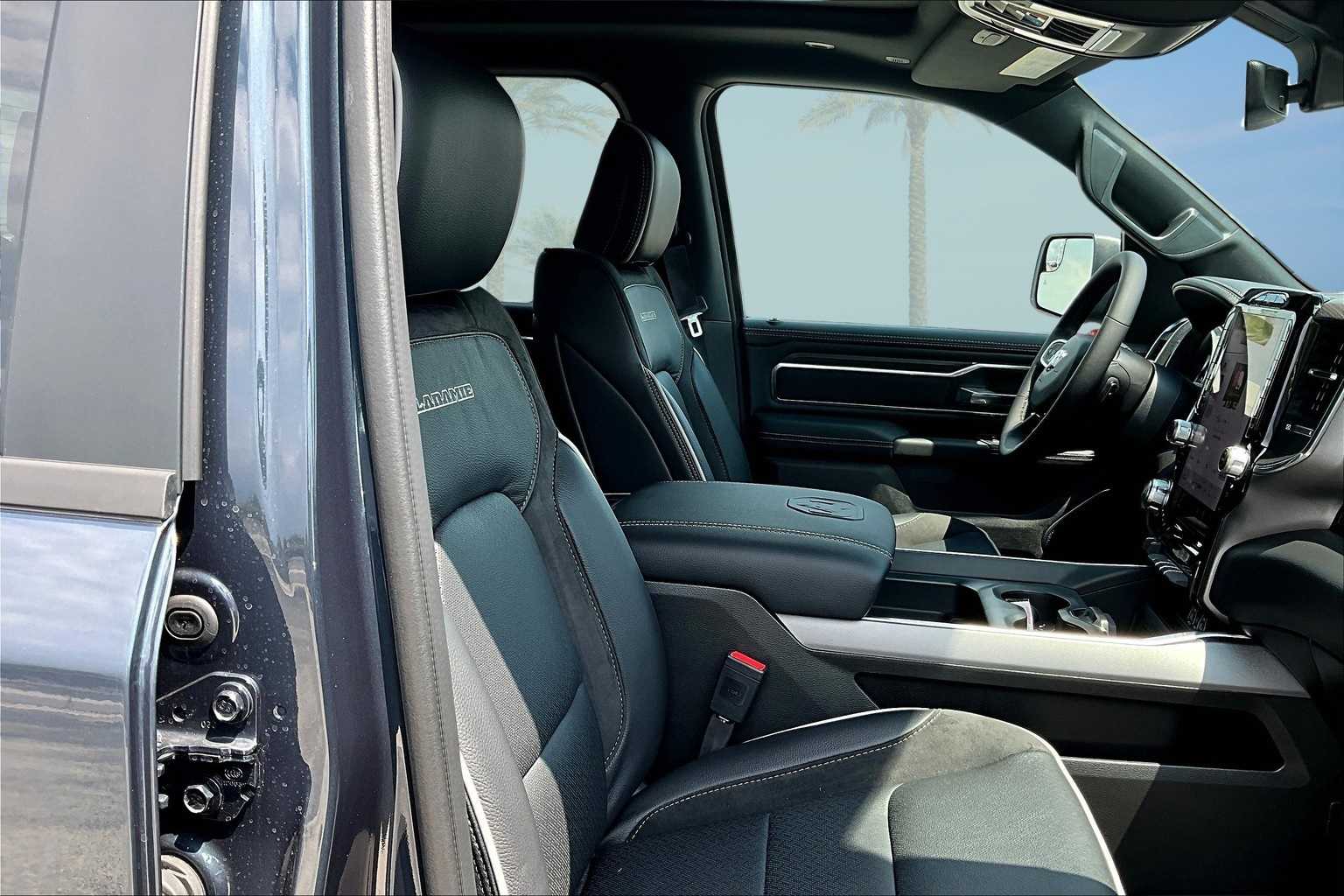 Thumbnail: 2026 RAM 1500 - 14