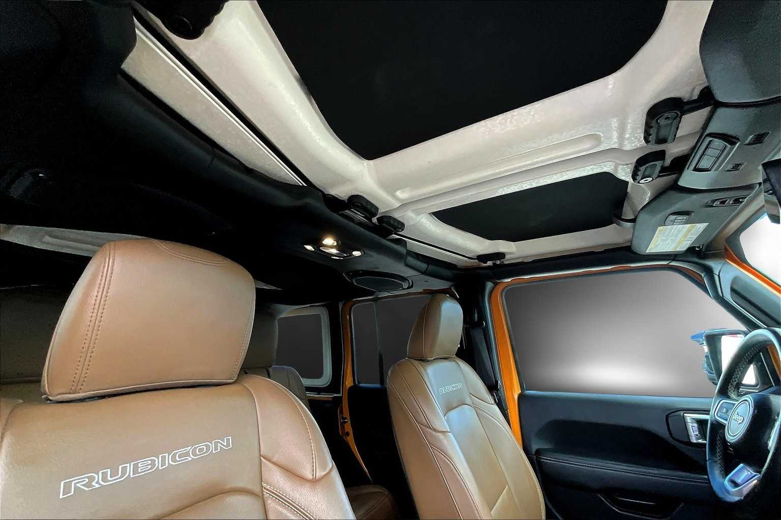 Thumbnail: 2021 Jeep Wrangler - 29