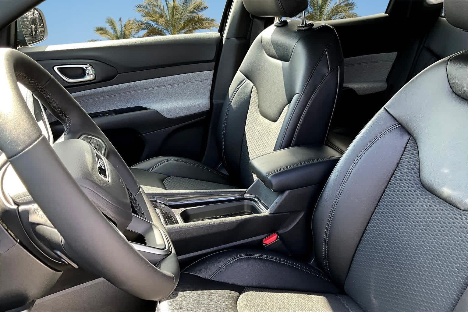 Thumbnail: 2026 Jeep Compass - 11