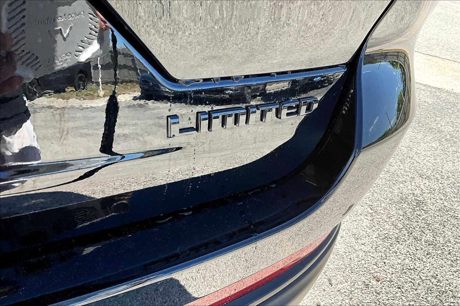 Thumbnail: 2025 Jeep Grand Cherokee - 7