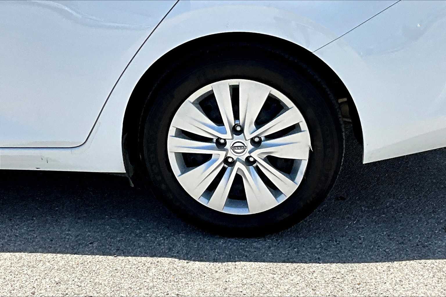 Thumbnail: 2024 Nissan Sentra - 34