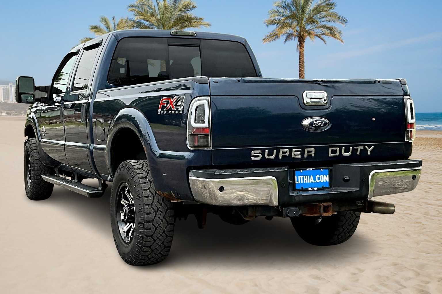 Thumbnail: 2015 Ford F-350 - 3