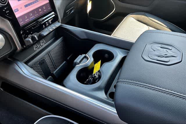 Thumbnail: 2026 RAM 1500 - 17