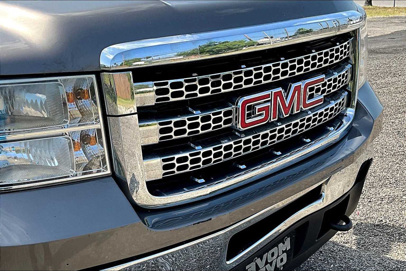 Thumbnail: 2012 GMC Sierra 2500 - 29