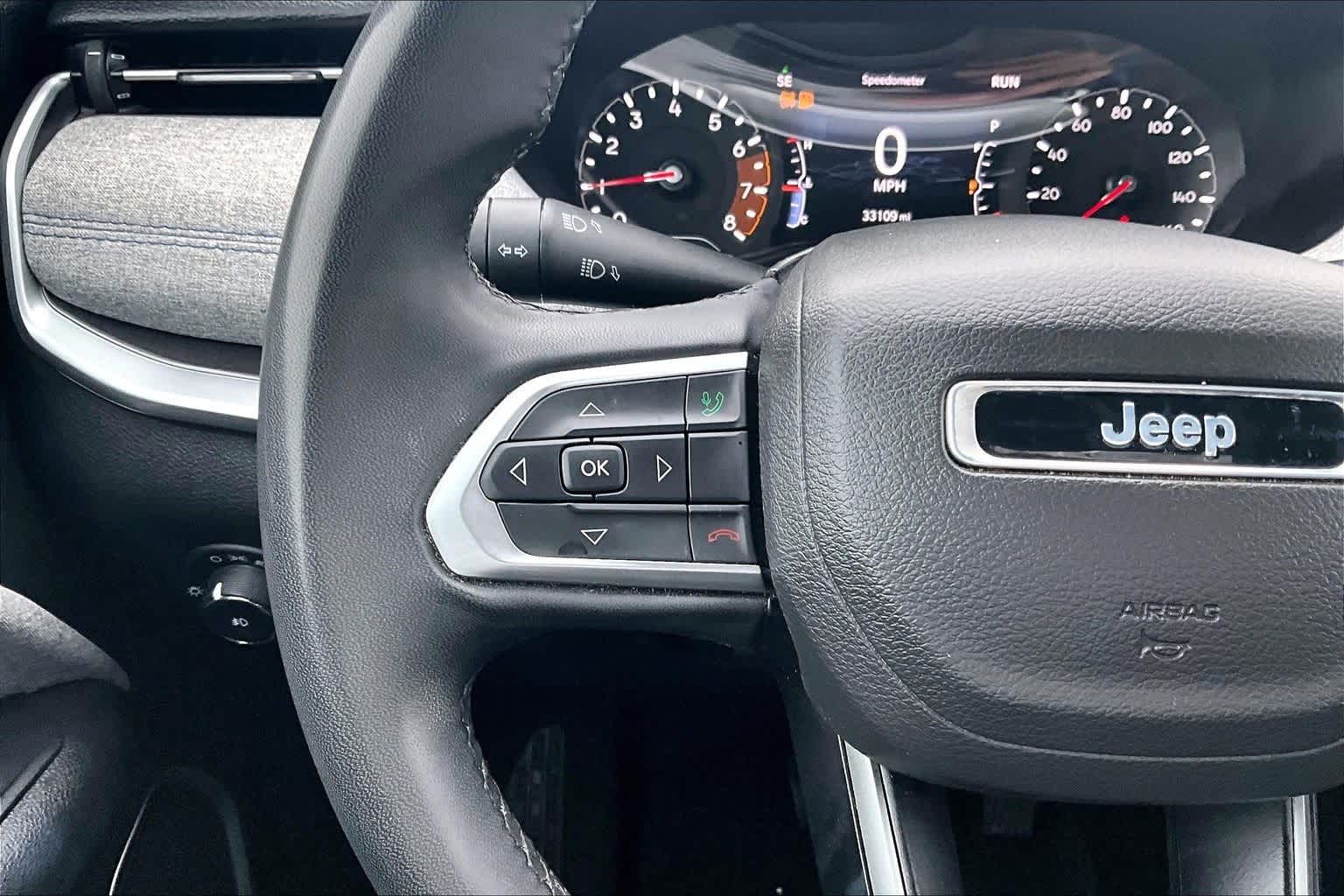 Thumbnail: 2023 Jeep Compass - 22