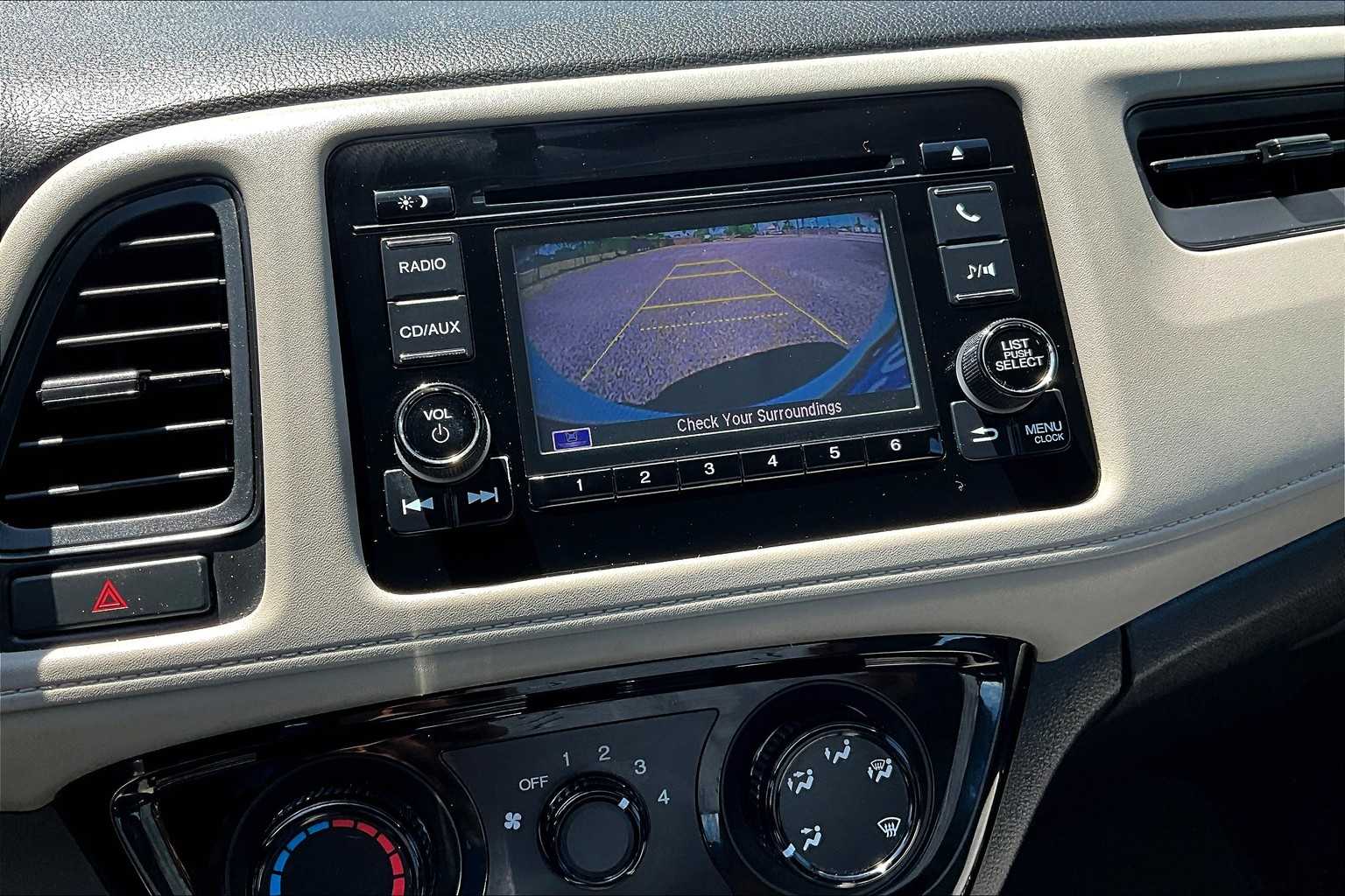 2016 Honda HR-V LX 26
