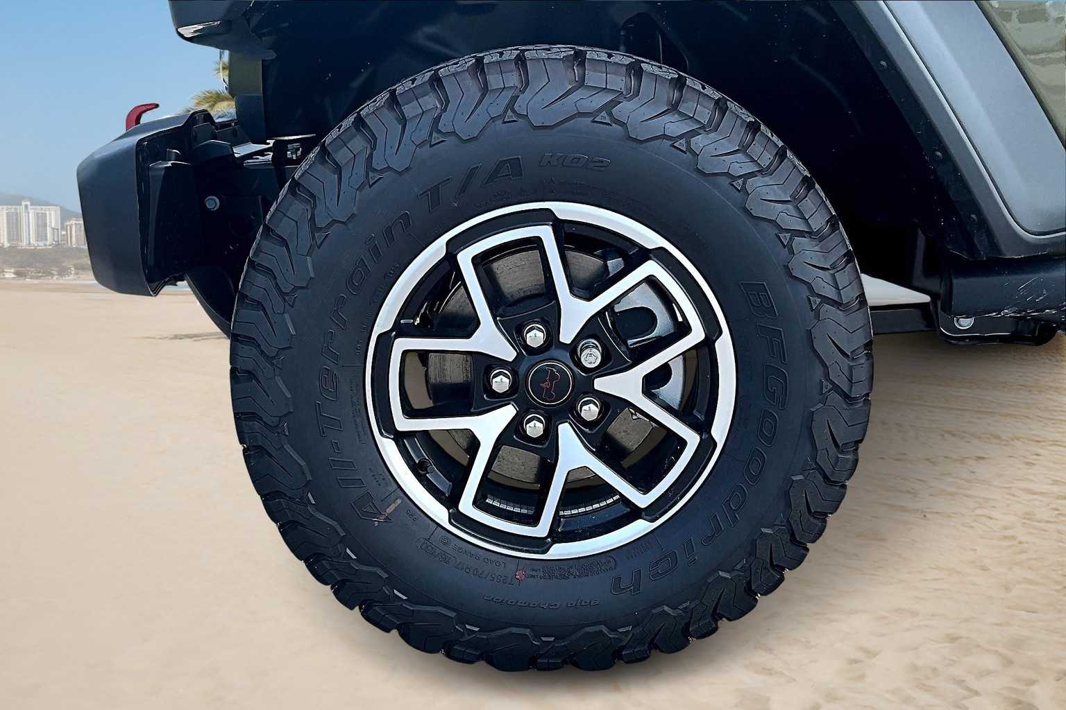 Thumbnail: 2025 Jeep Wrangler - 7