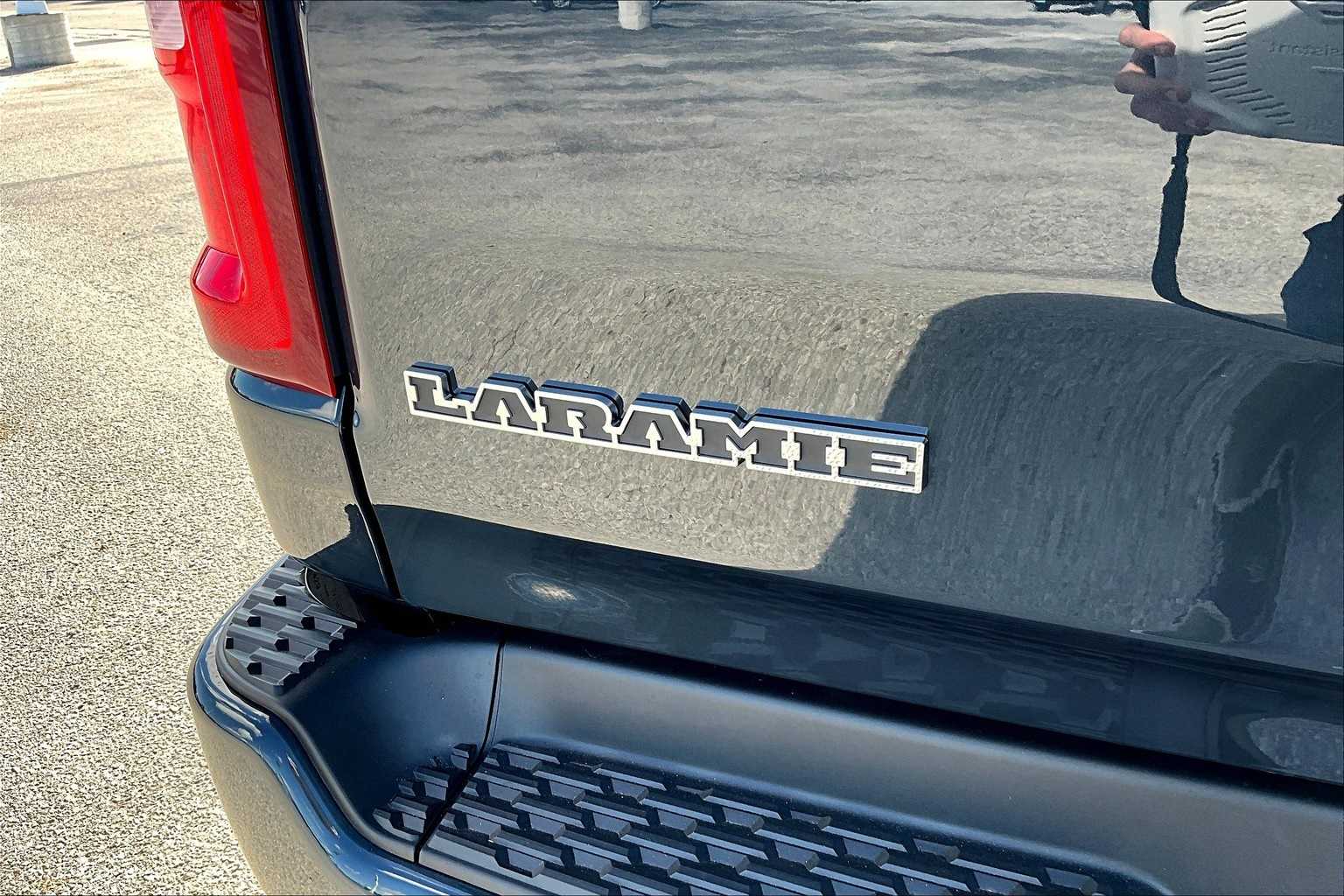 Thumbnail: 2026 RAM 1500 - 7