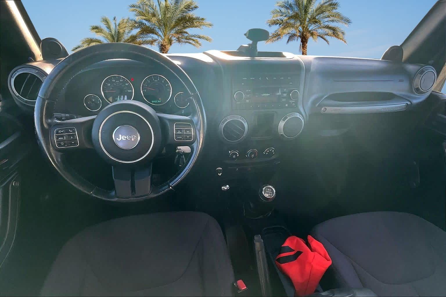 Thumbnail: 2013 Jeep Wrangler - 10