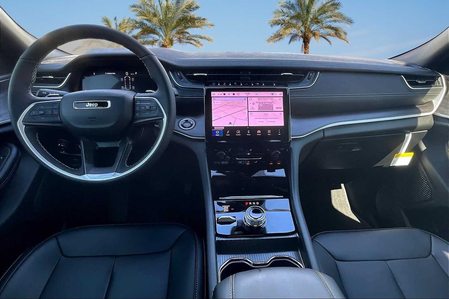 Thumbnail: 2025 Jeep Grand Cherokee - 10