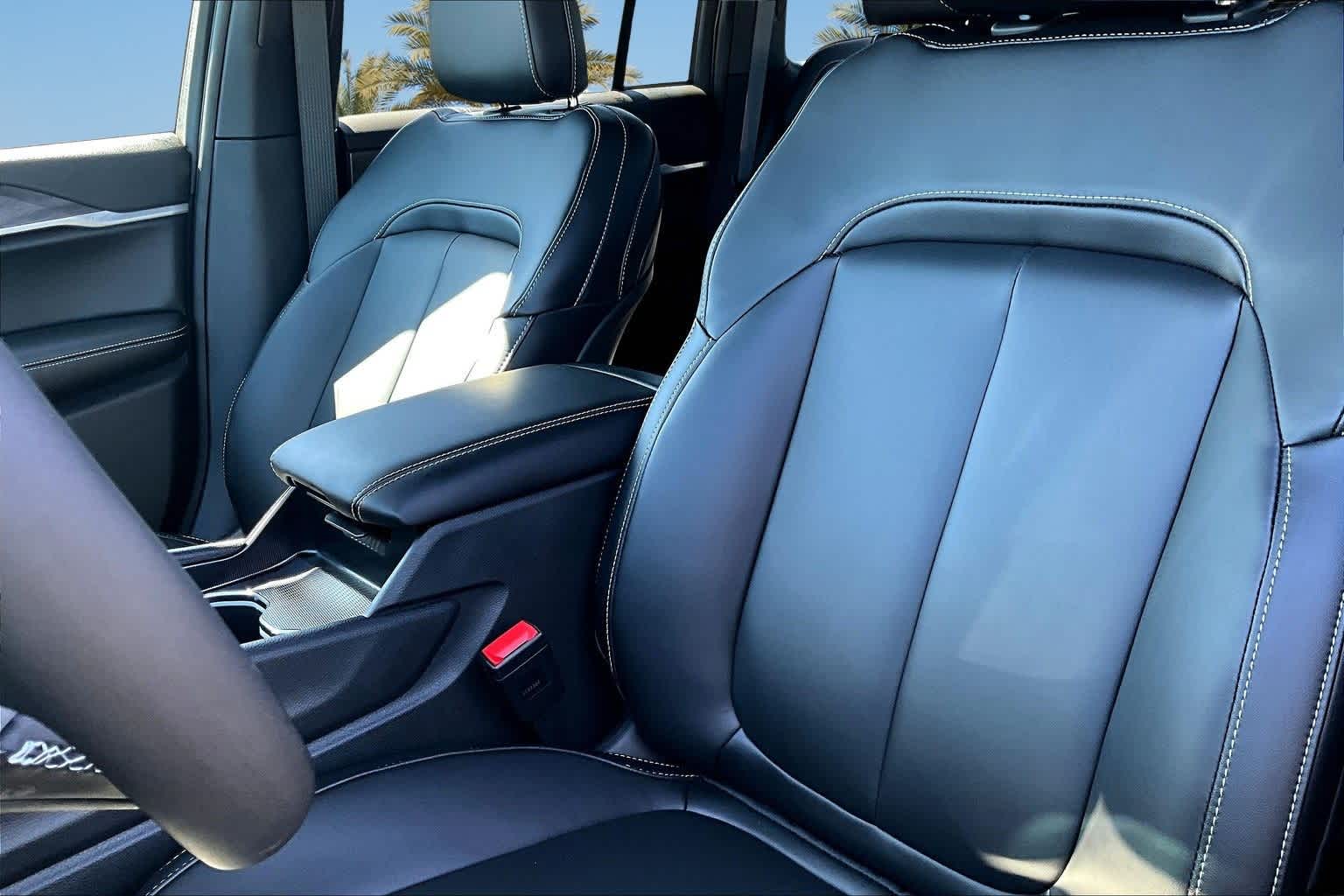 Thumbnail: 2025 Jeep Grand Cherokee - 11