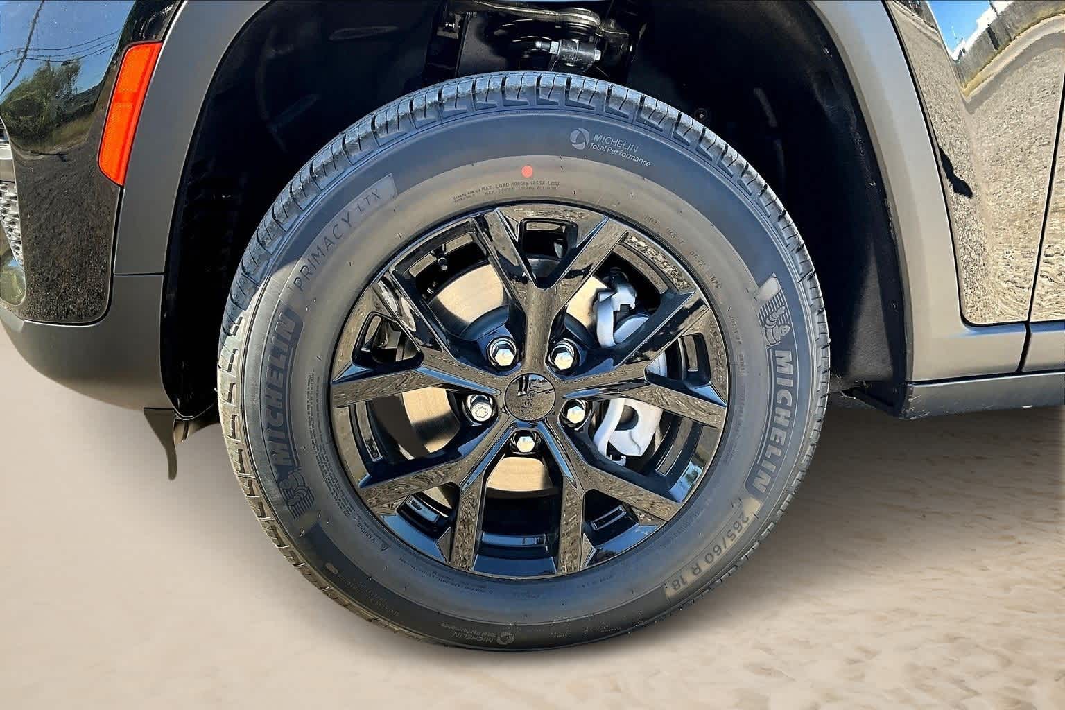 Thumbnail: 2025 Jeep Grand Cherokee - 8