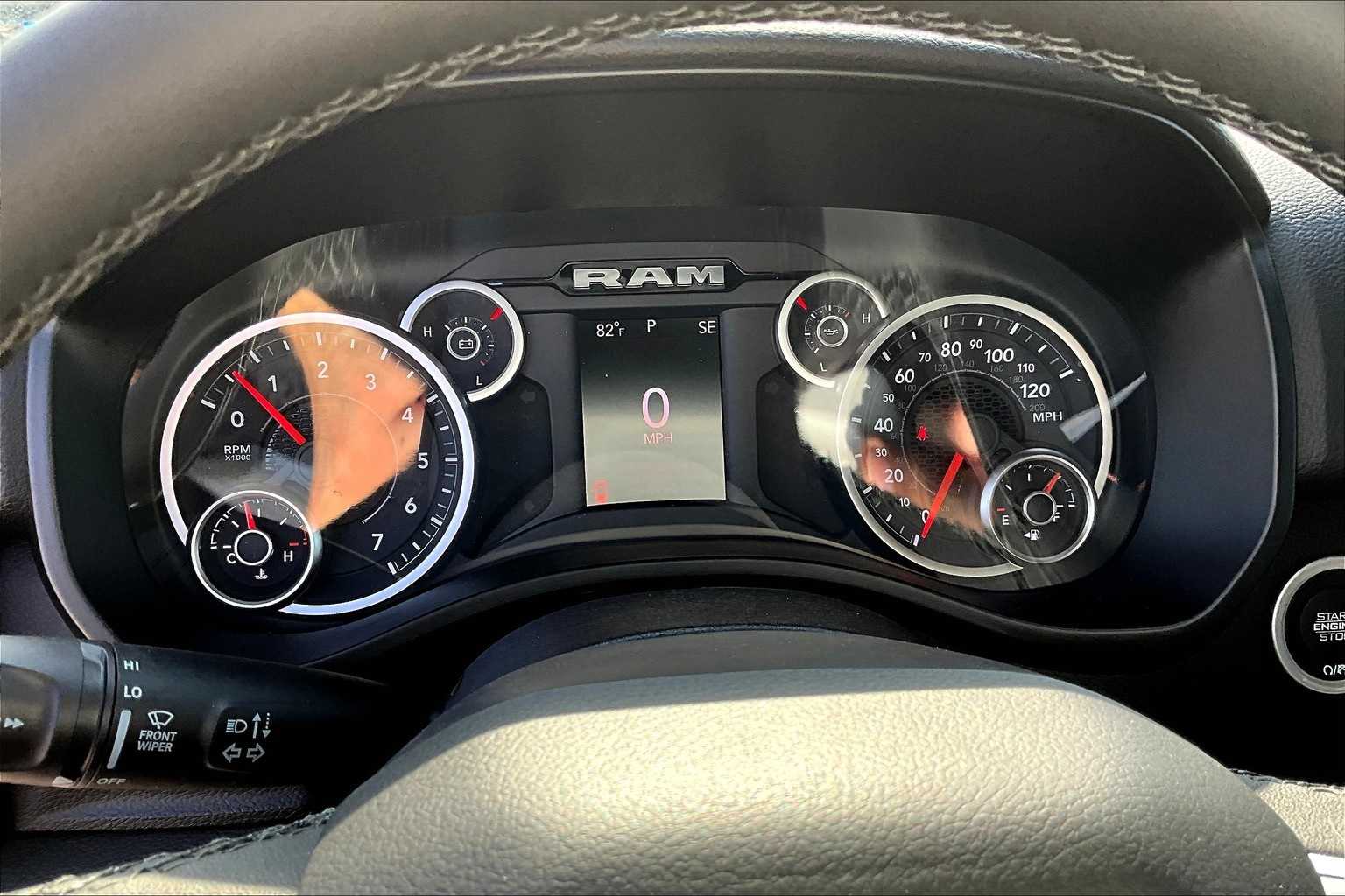 Thumbnail: 2025 RAM 1500 - 18