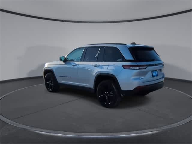 Thumbnail: 2024 Jeep Grand Cherokee - 6