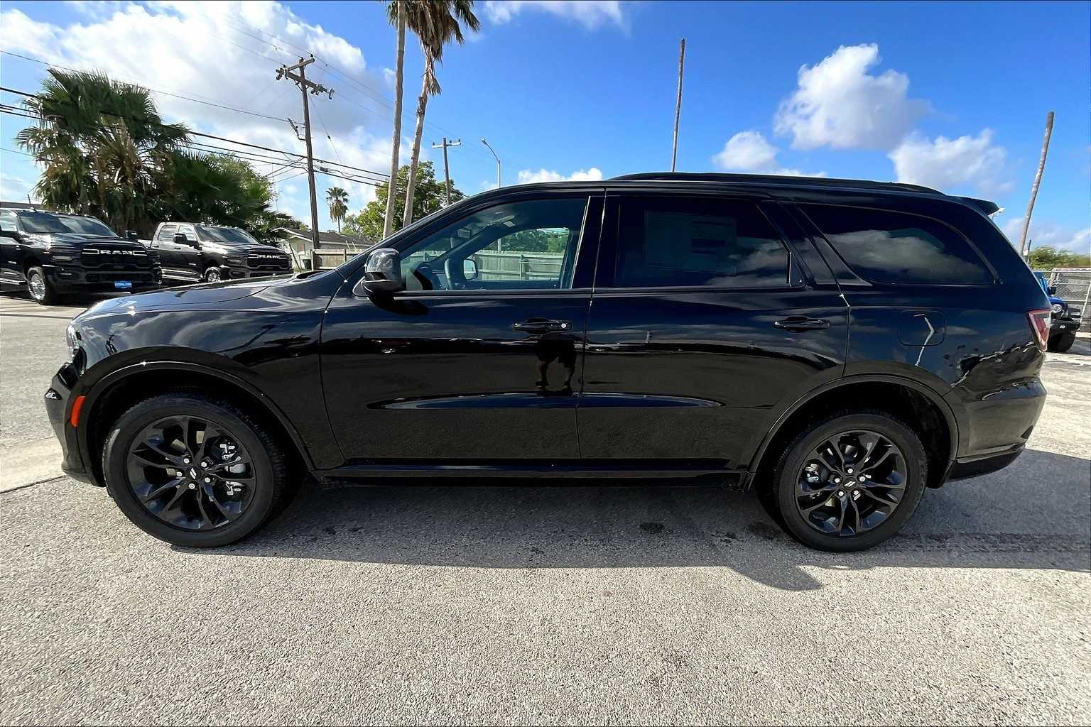 Thumbnail: 2026 Dodge Durango - 3