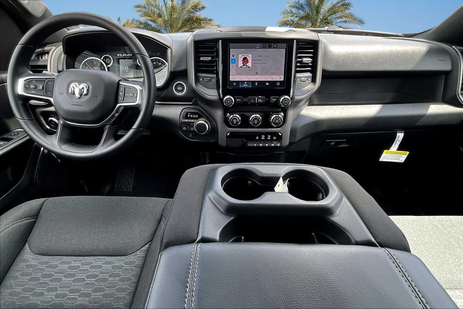 Thumbnail: 2025 RAM 1500 - 10