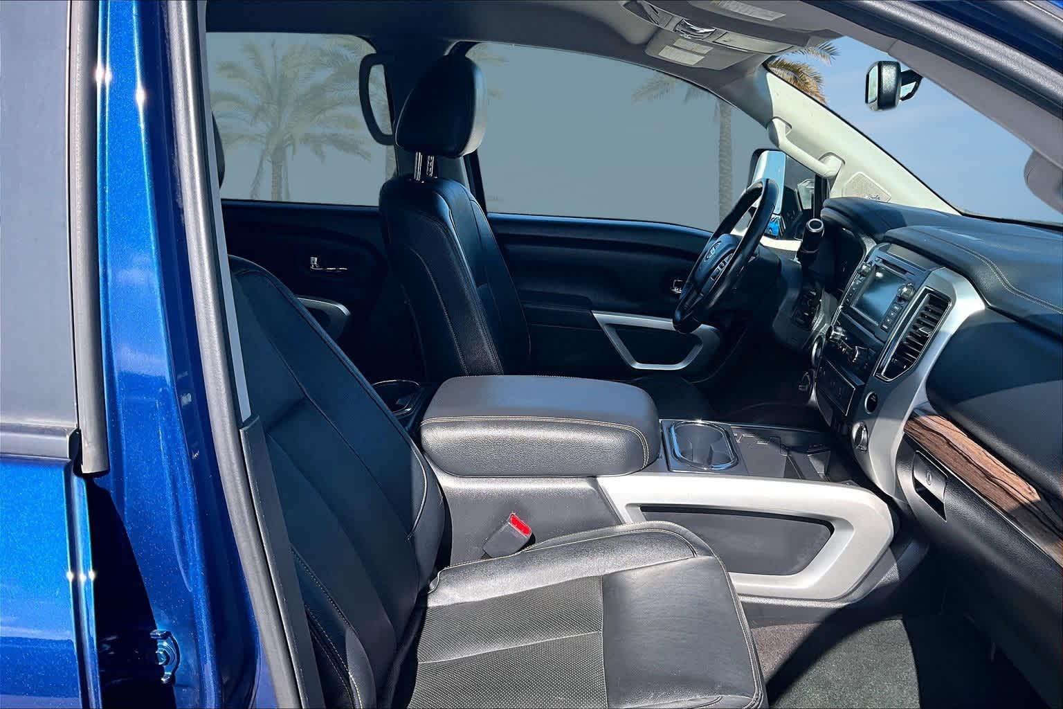 Thumbnail: 2019 Nissan Titan - 13