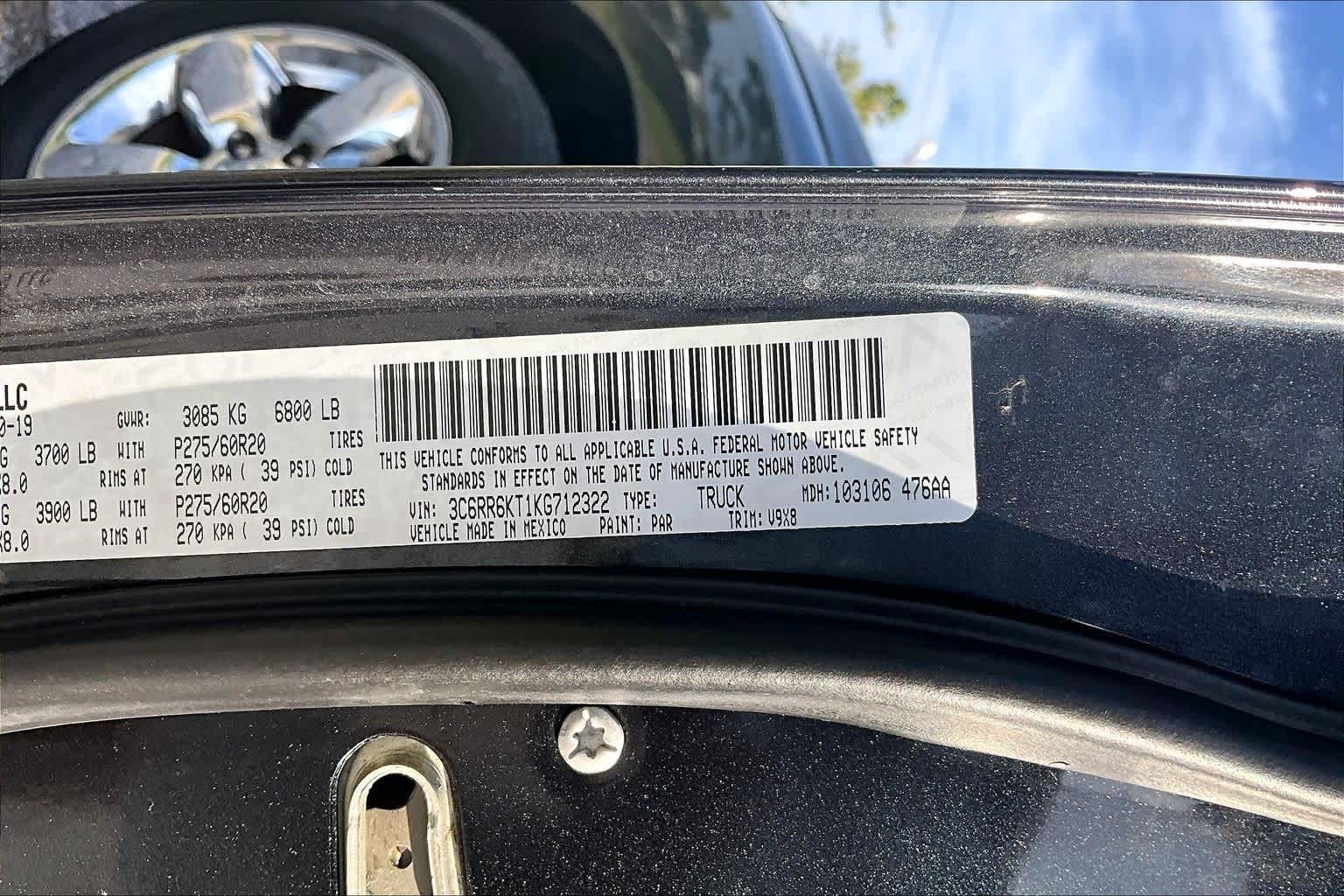 Thumbnail: 2019 RAM 1500 Classic - 18