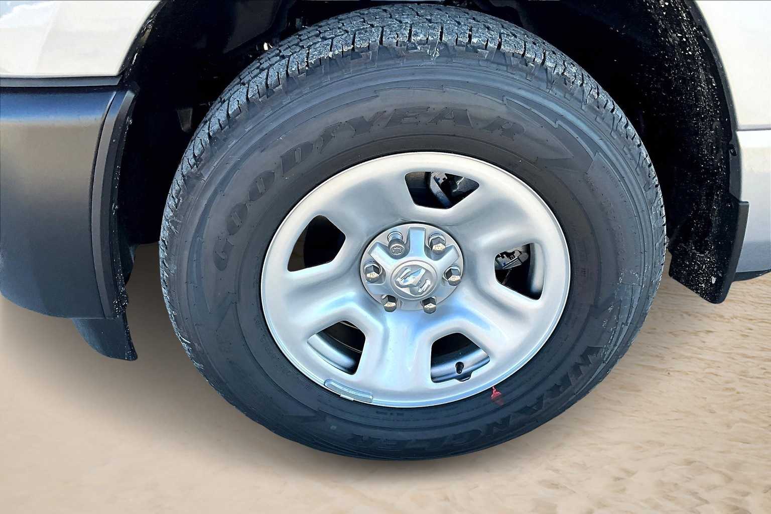 Thumbnail: 2025 RAM 1500 - 7