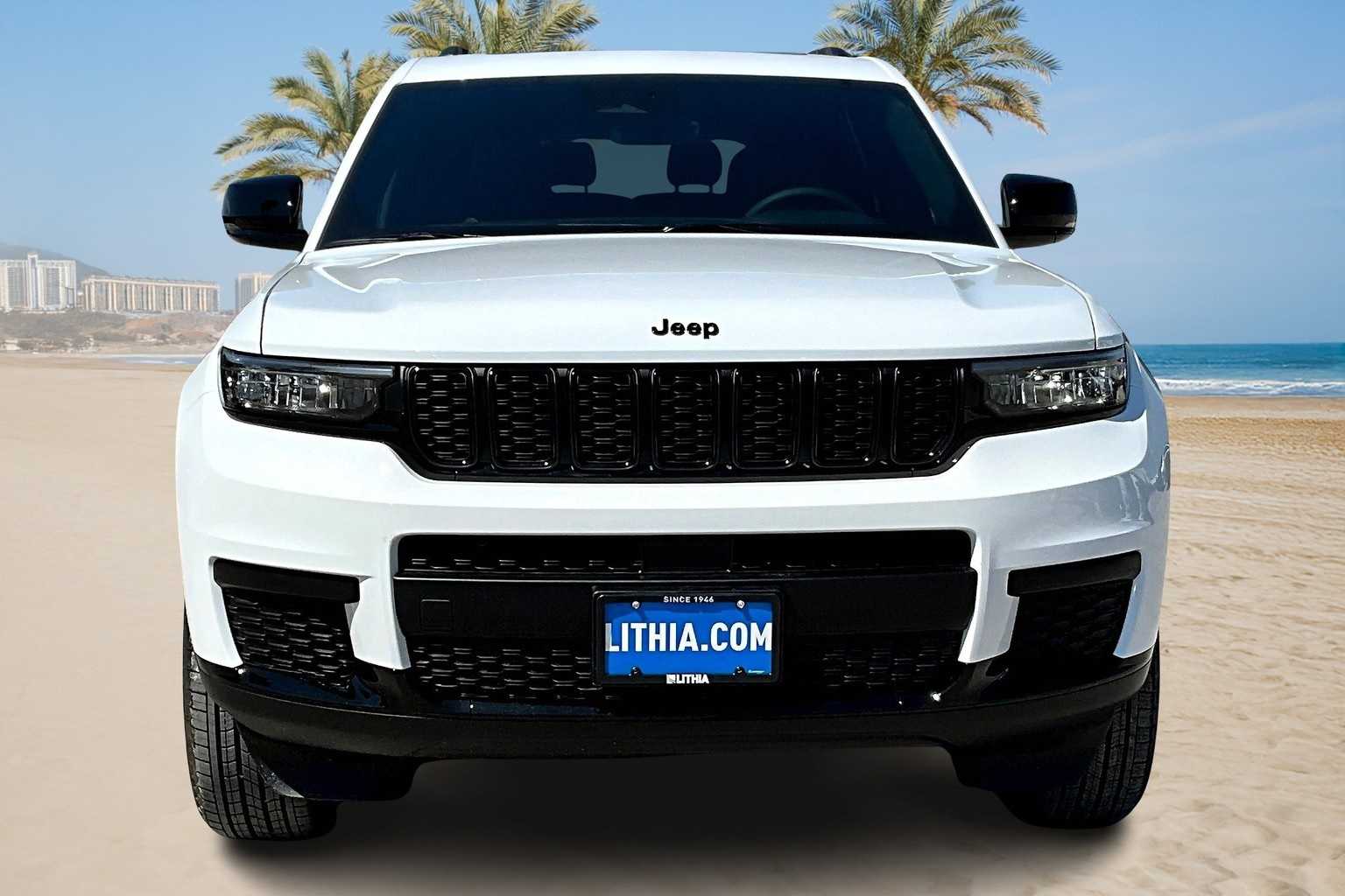 Thumbnail: 2025 Jeep Grand Cherokee - 6
