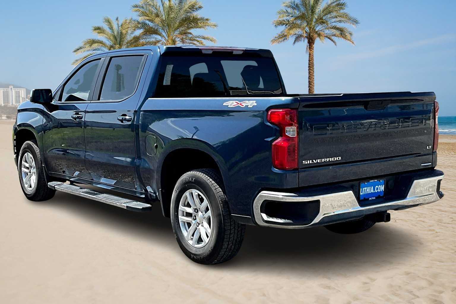 2021 Chevrolet Silverado 1500 LT photo 4