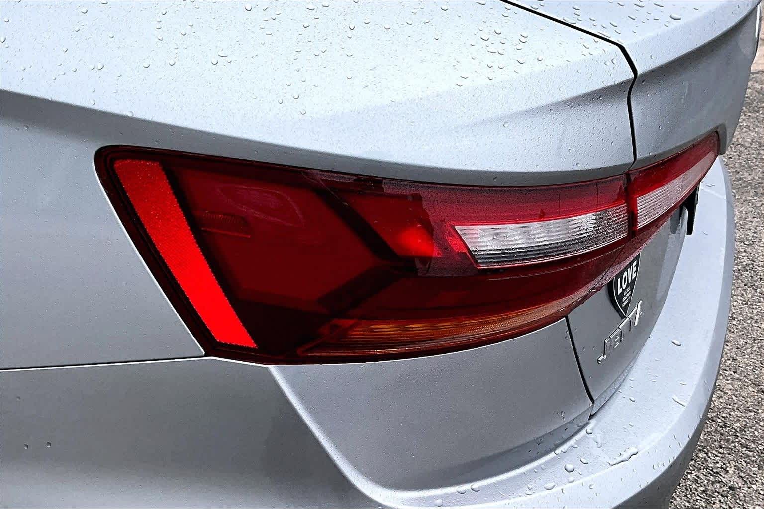 Thumbnail: 2019 Volkswagen Jetta - 28