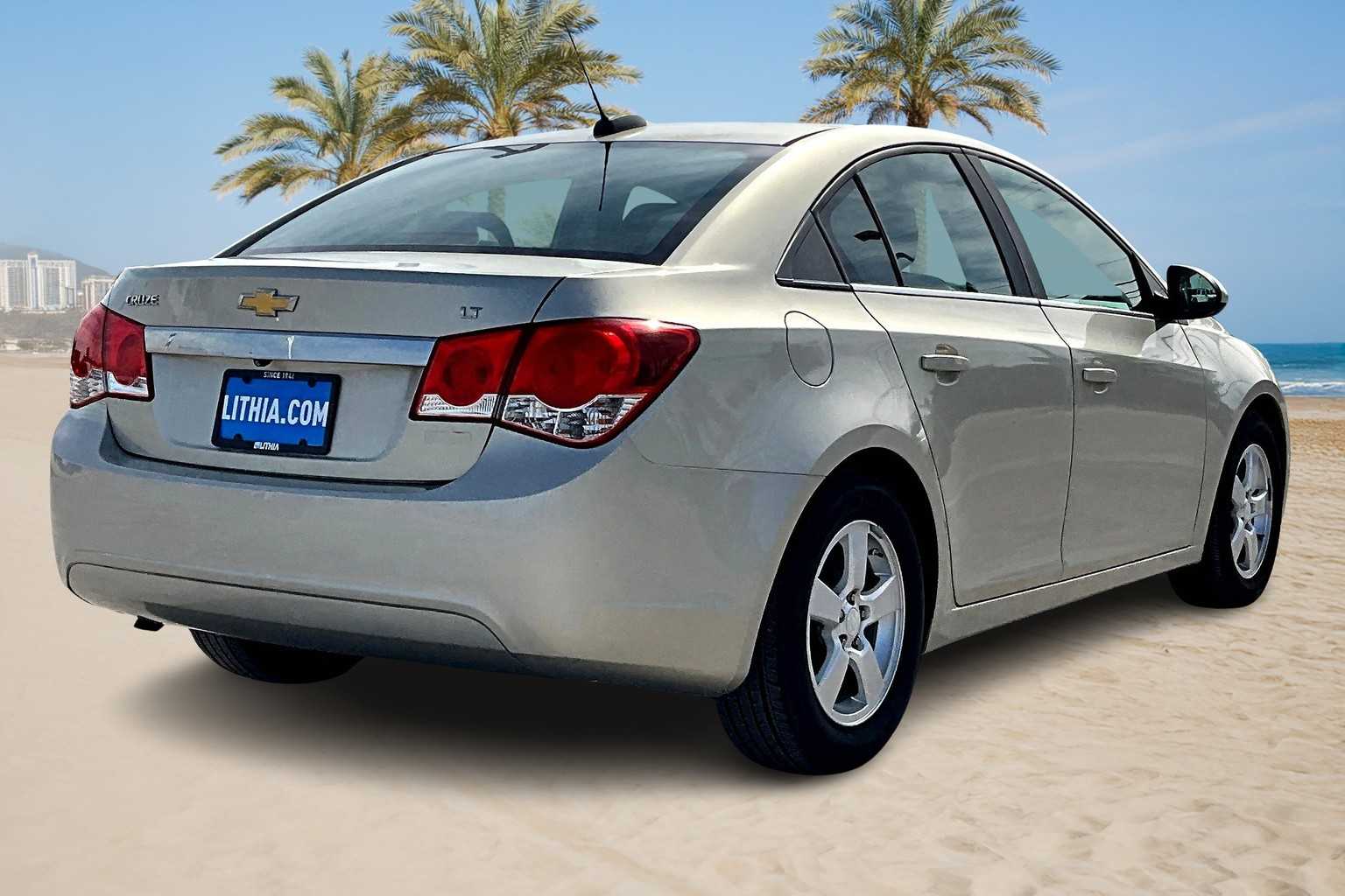 Thumbnail: 2015 Chevrolet Cruze - 22