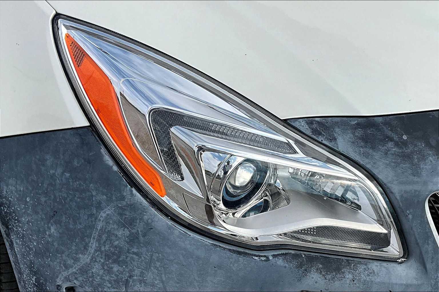 Thumbnail: 2015 Buick Regal - 27