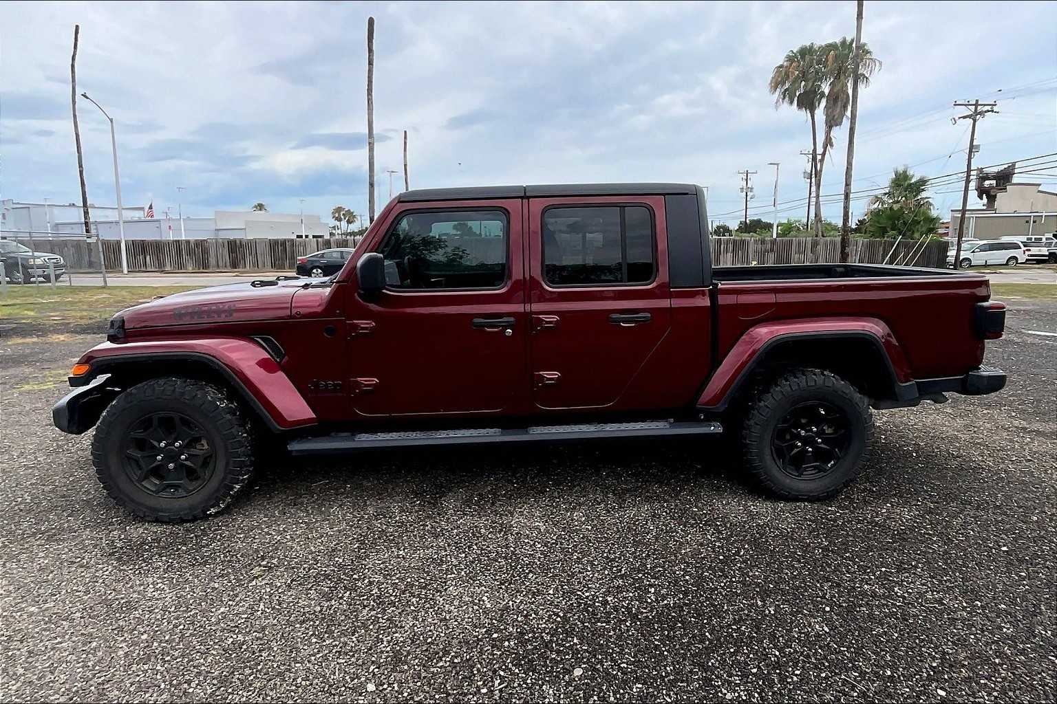 2021 Jeep Gladiator Sport 3