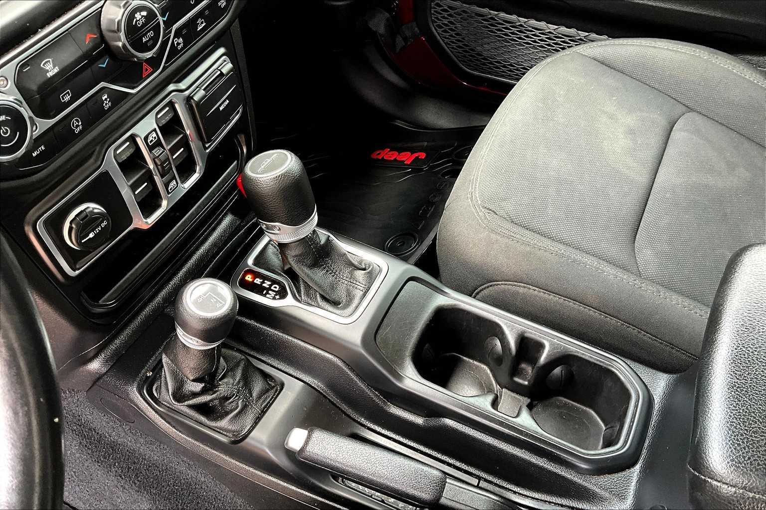 2021 Jeep Gladiator Sport 16