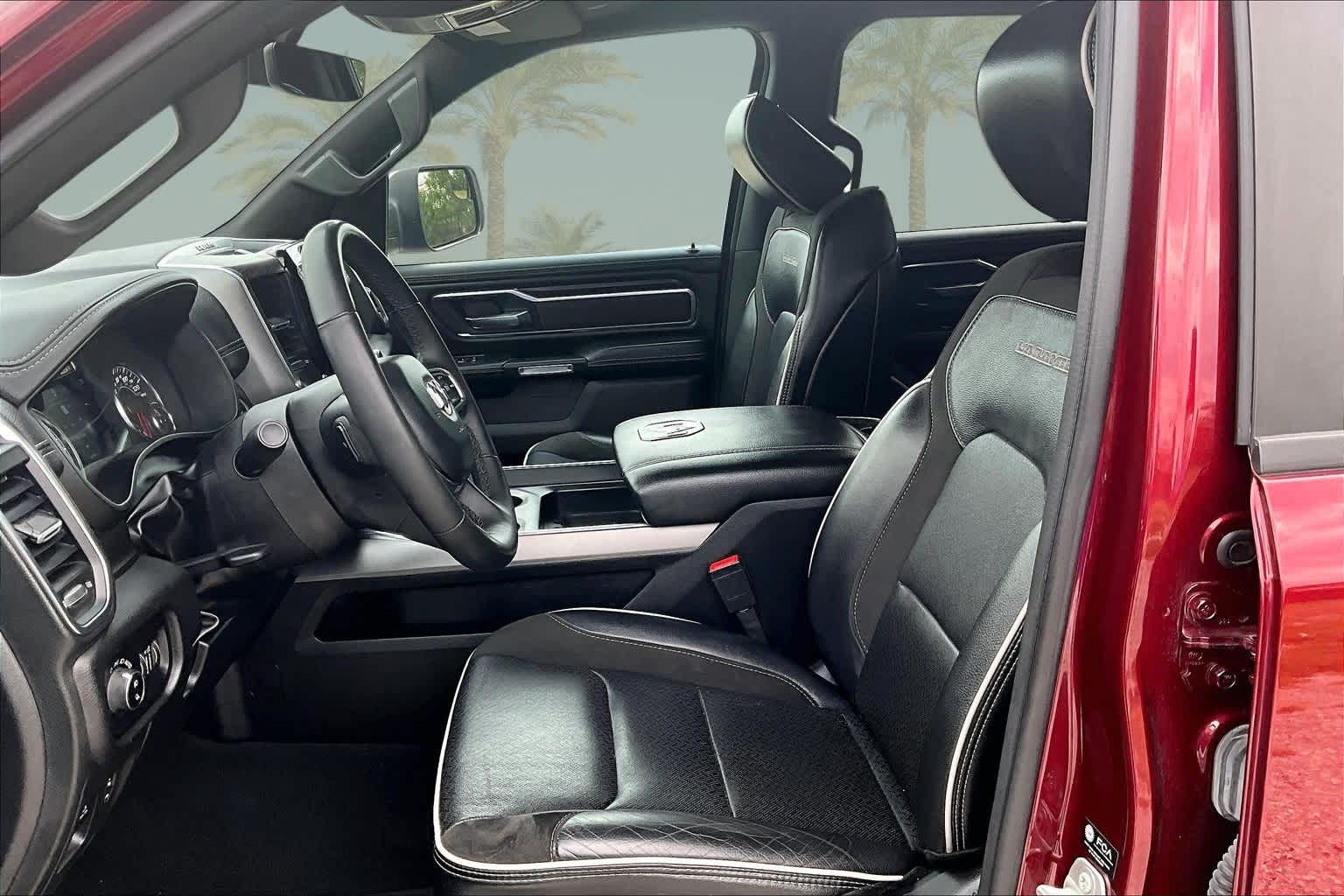 Thumbnail: 2025 RAM 1500 - 10