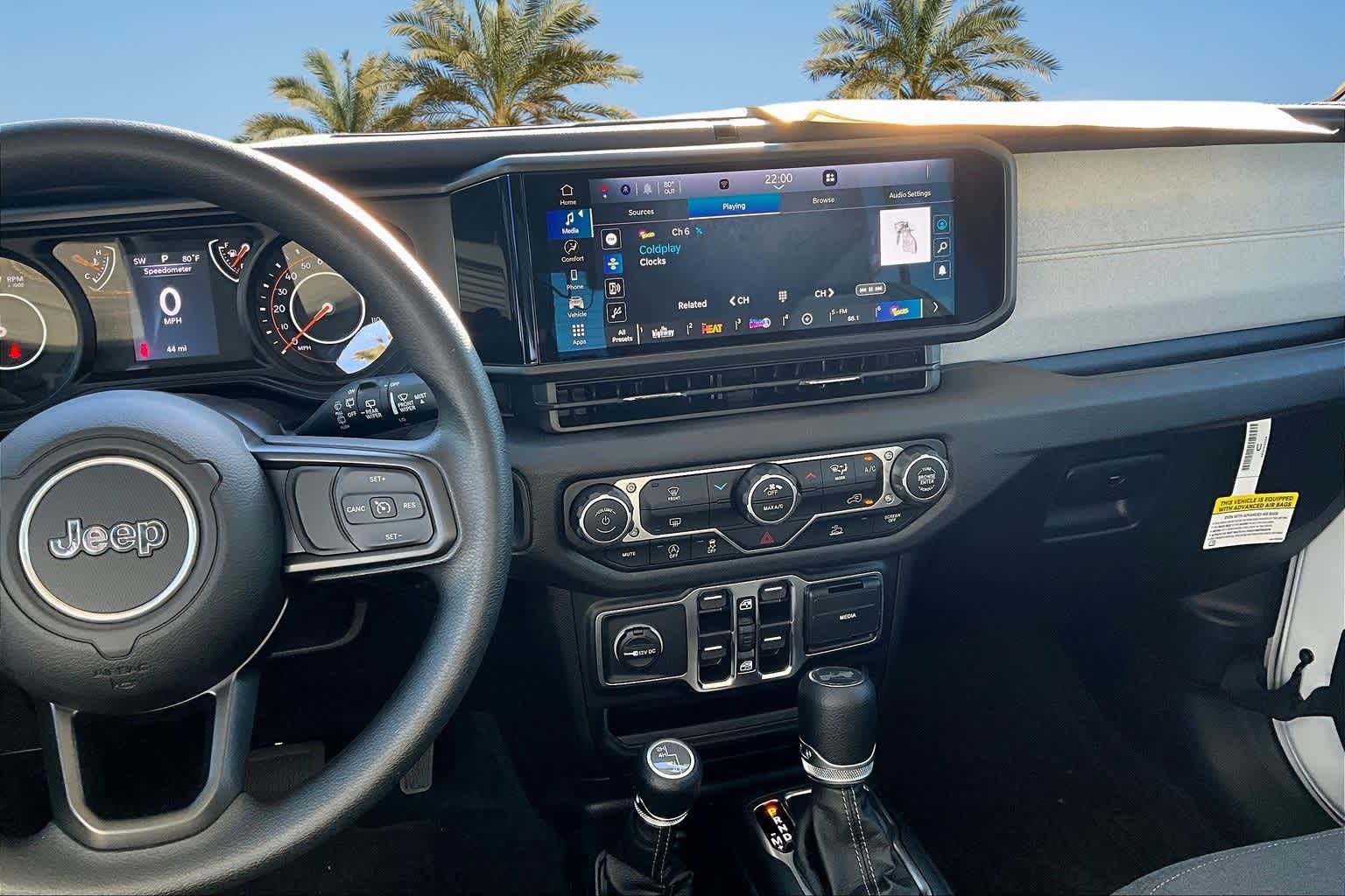 Thumbnail: 2018 Jeep Wrangler - 16