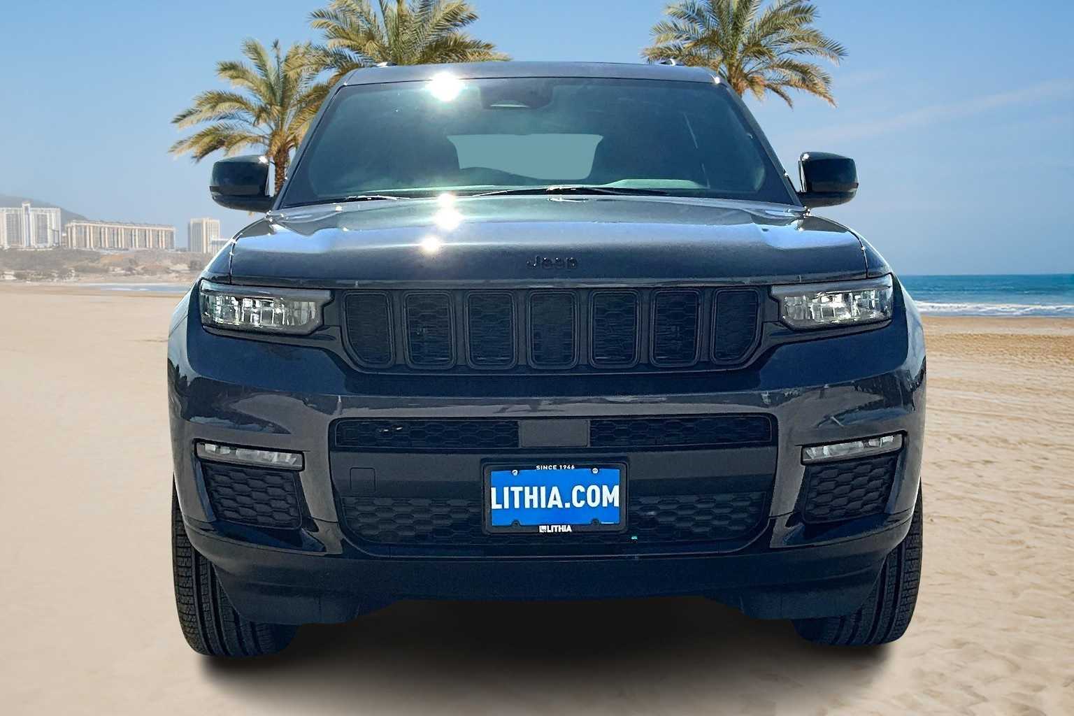 Thumbnail: 2025 Jeep Grand Cherokee - 6