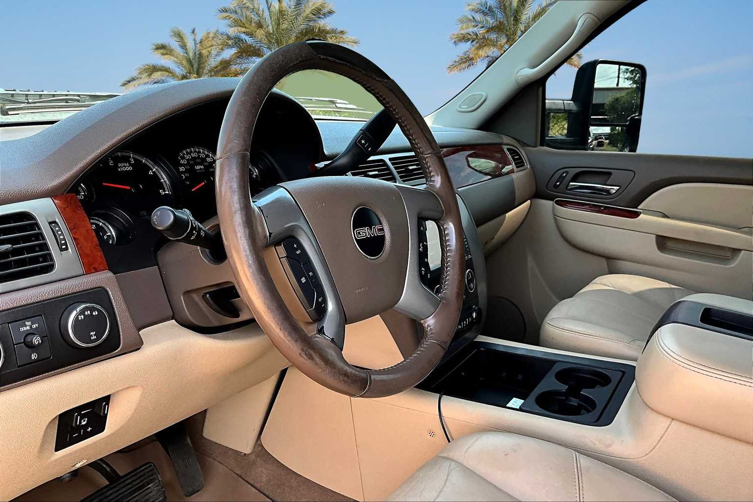 Thumbnail: 2012 GMC Sierra 2500 - 2