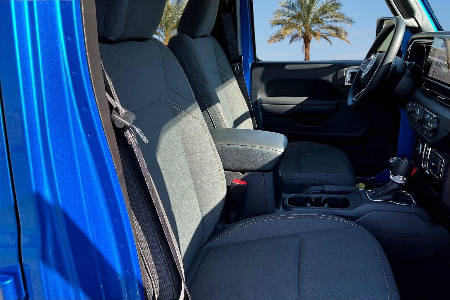 Thumbnail: 2026 Jeep Wrangler - 14