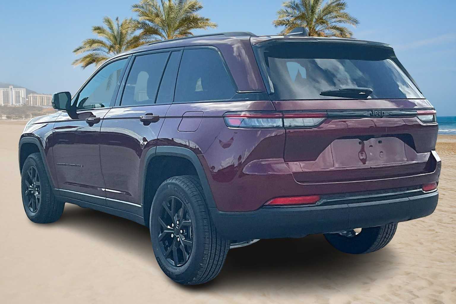 Thumbnail: 2025 Jeep Grand Cherokee - 4