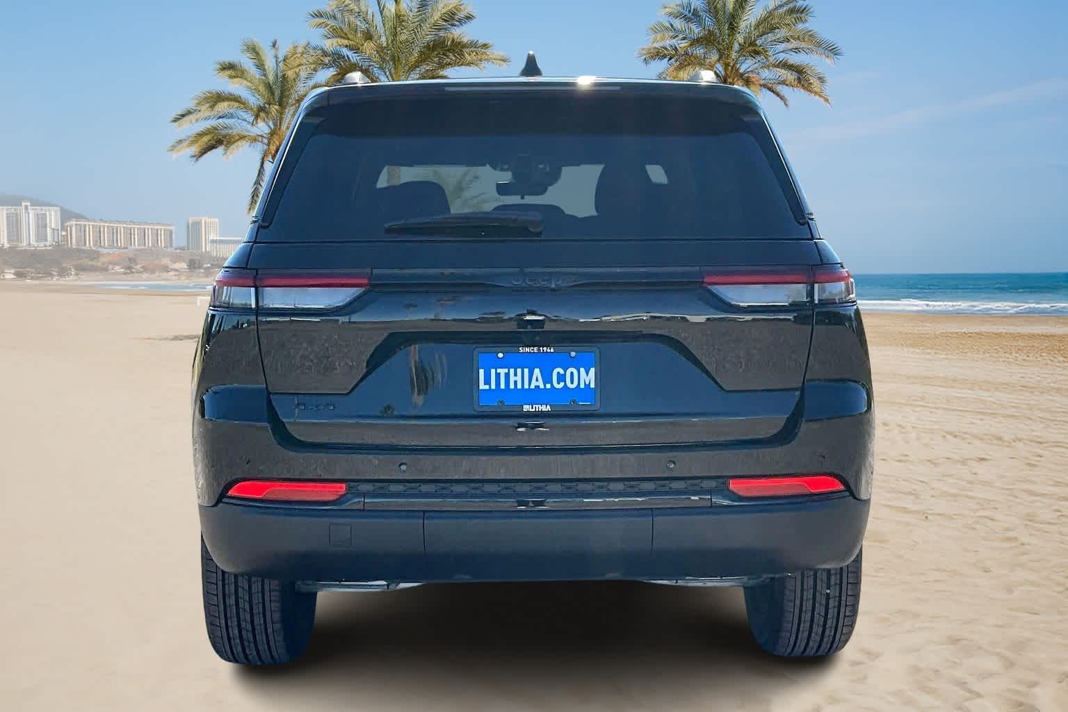 Thumbnail: 2025 Jeep Grand Cherokee - 5