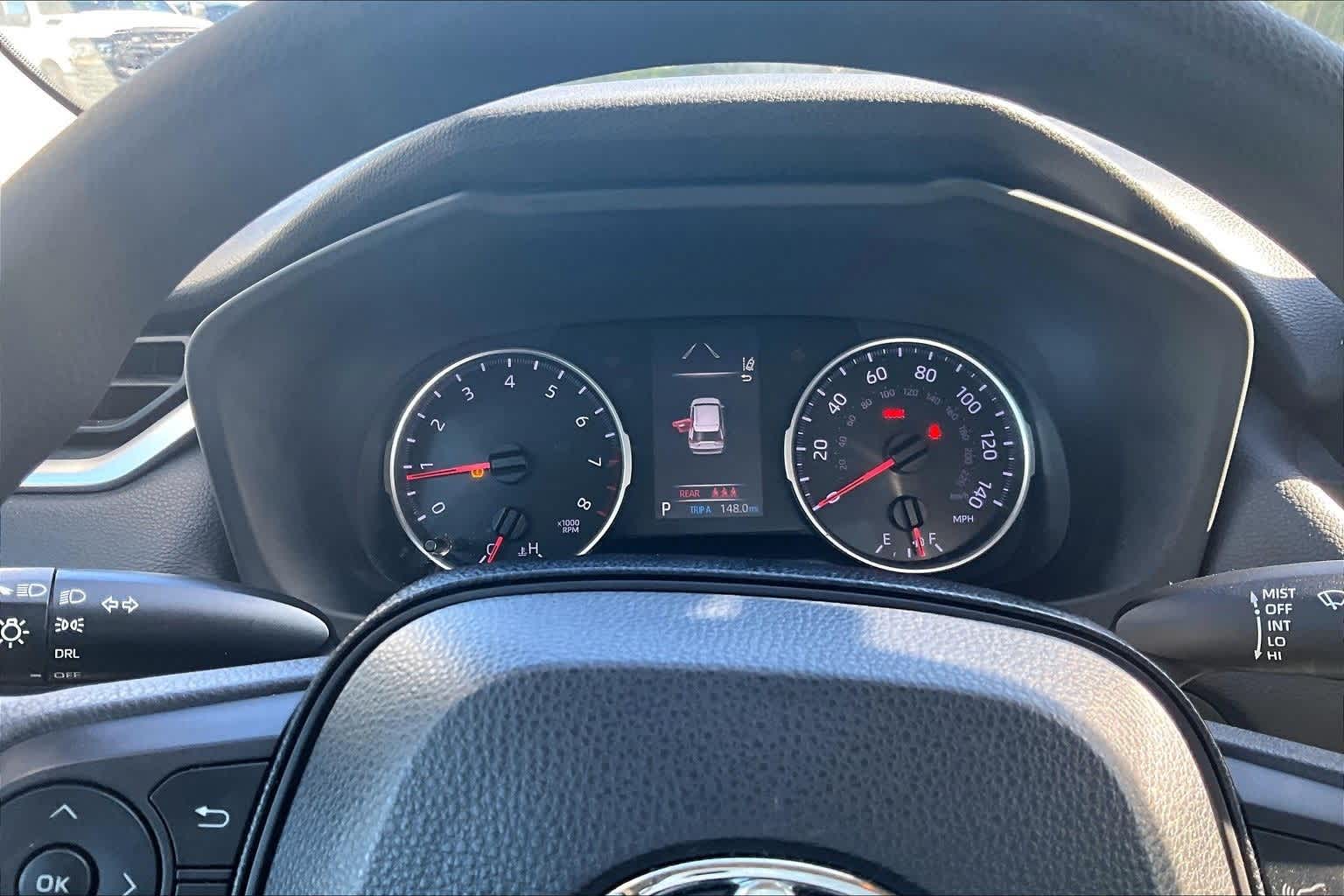 Thumbnail: 2019 Toyota RAV4 - 17