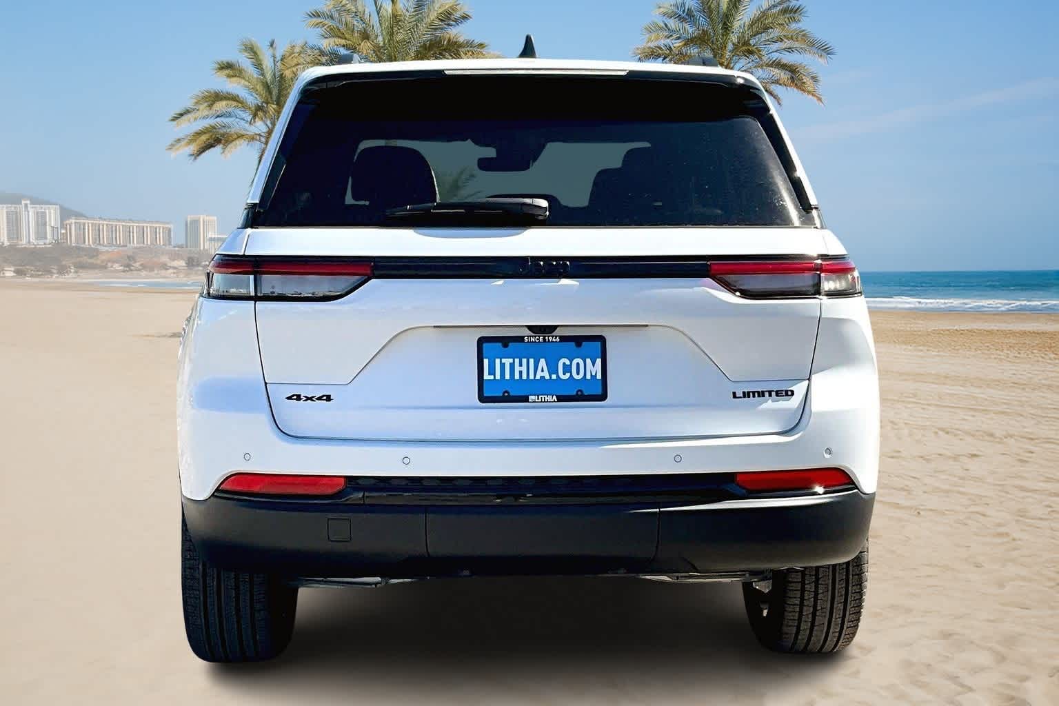 Thumbnail: 2025 Jeep Grand Cherokee - 5