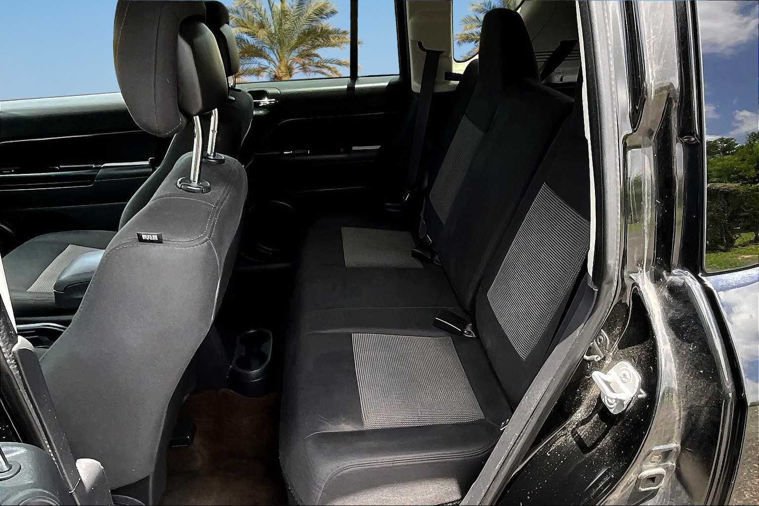 Thumbnail: 2014 Jeep Compass - 12