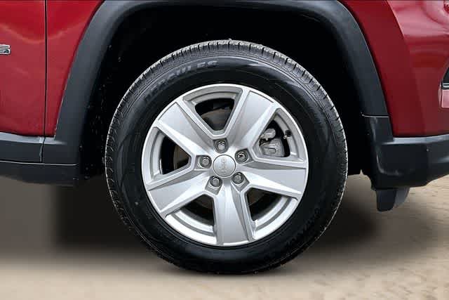 Thumbnail: 2022 Jeep Compass - 8