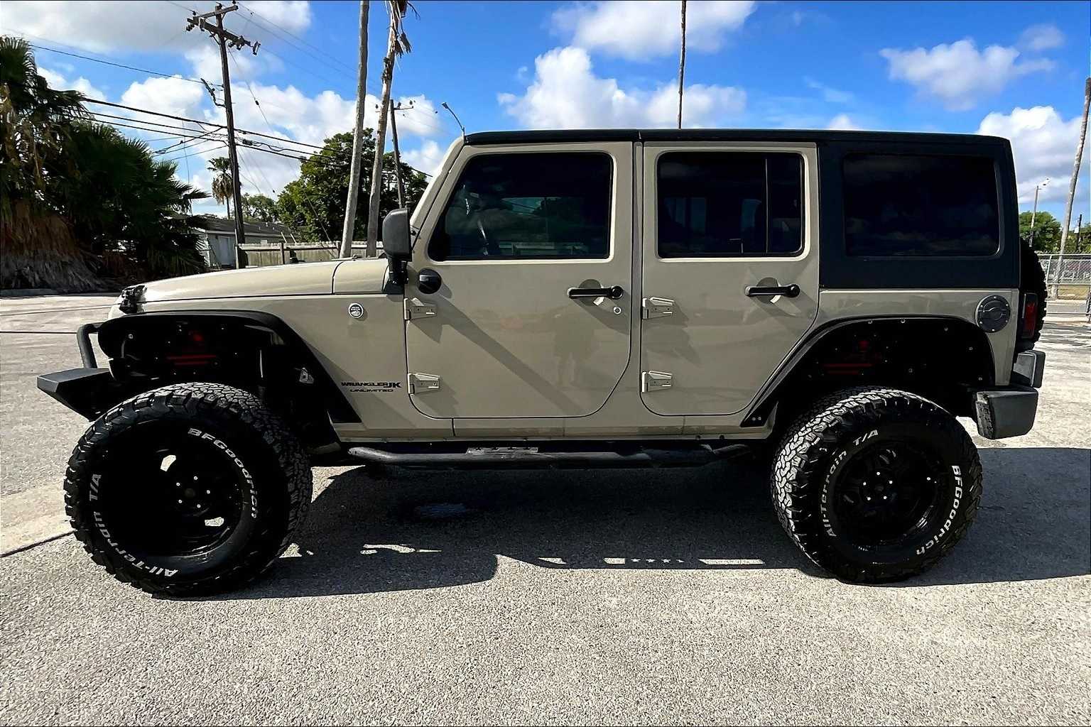 Thumbnail: 2018 Jeep Wrangler - 3