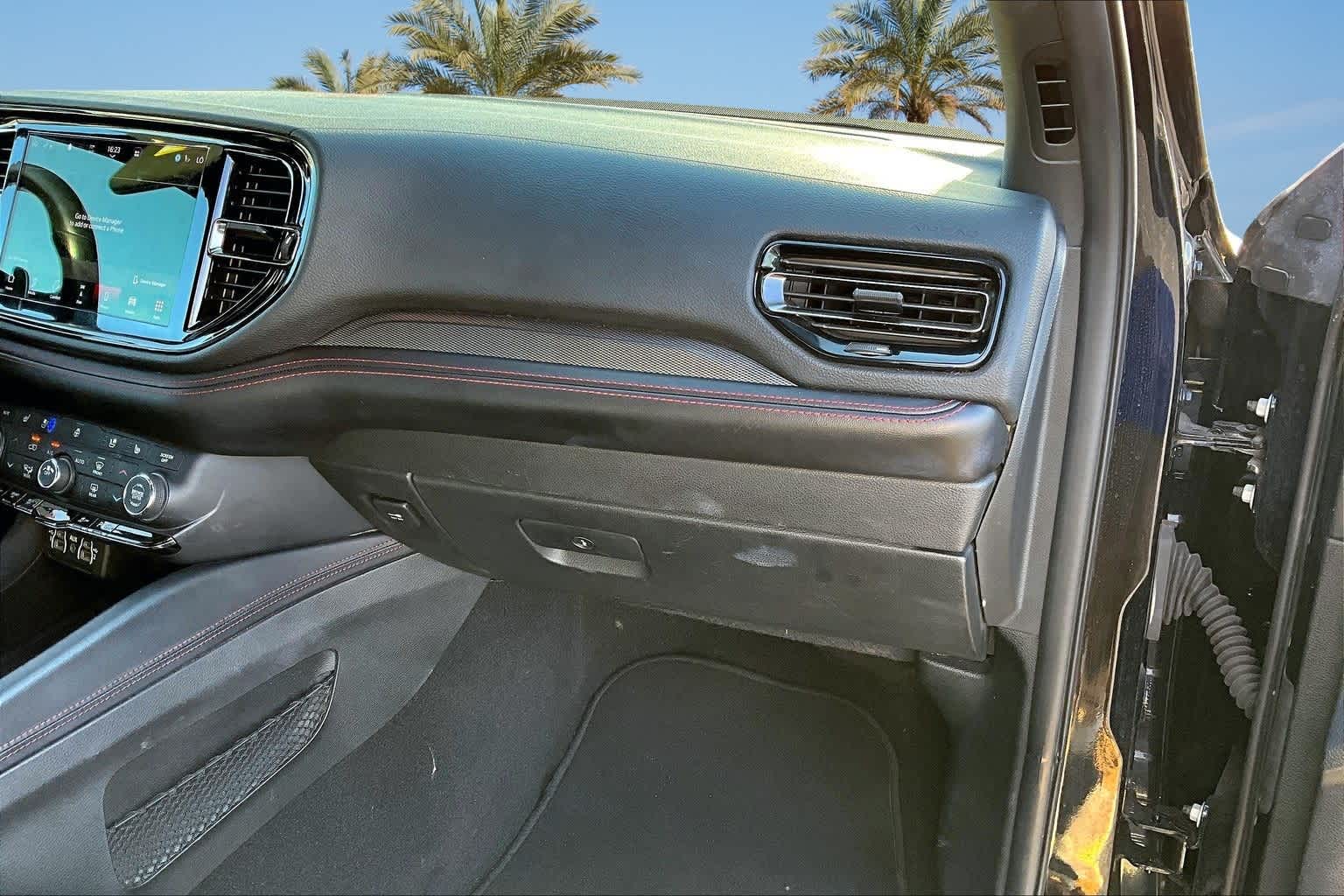 Thumbnail: 2023 Dodge Durango - 22