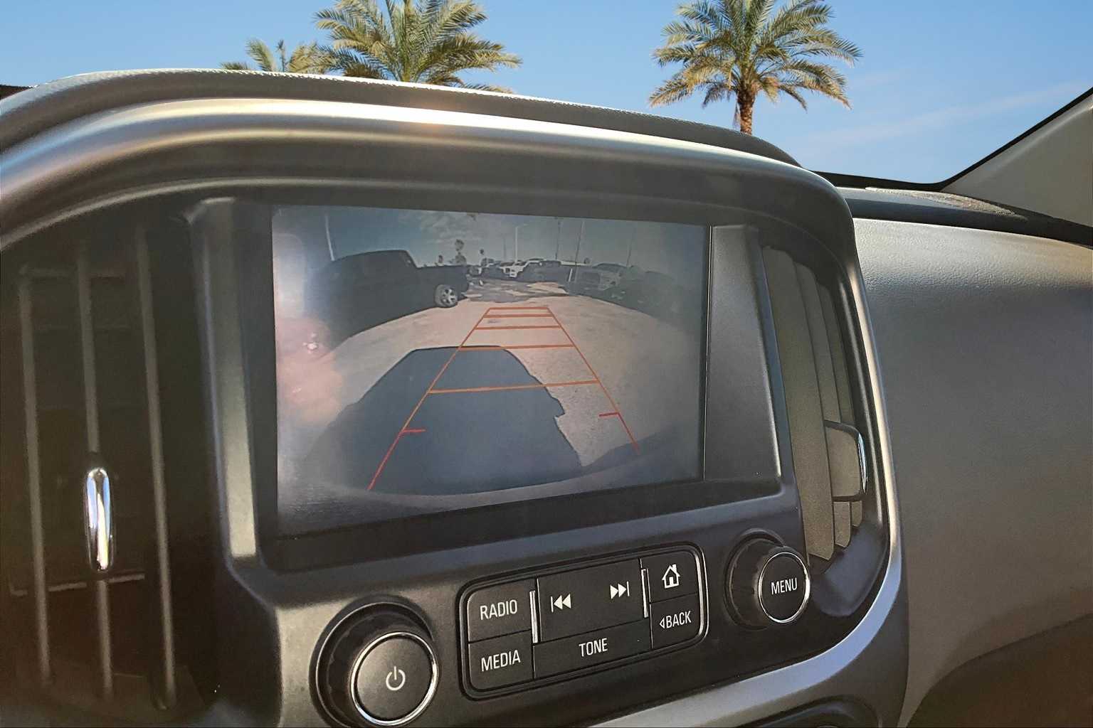 Thumbnail: 2016 Chevrolet Colorado - 25