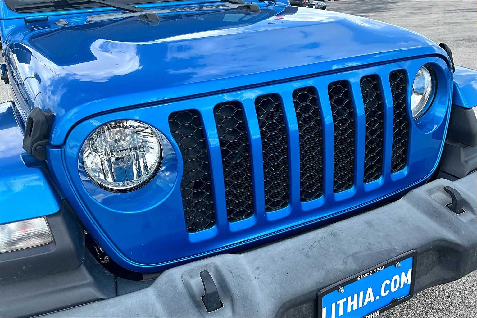 Thumbnail: 2021 Jeep Gladiator - 33
