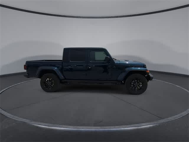 Thumbnail: 2025 Jeep Gladiator - 8