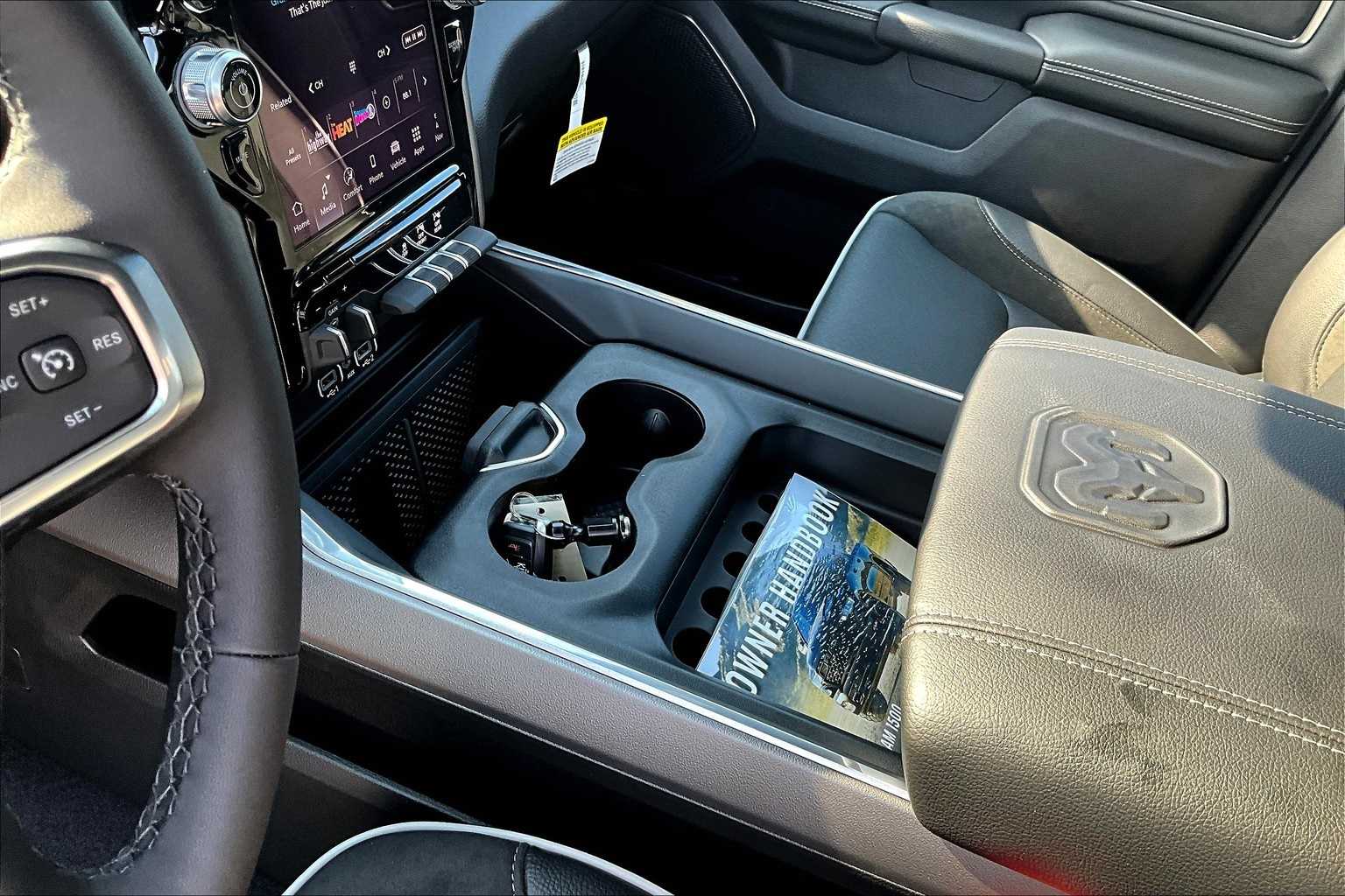 Thumbnail: 2026 RAM 1500 - 17