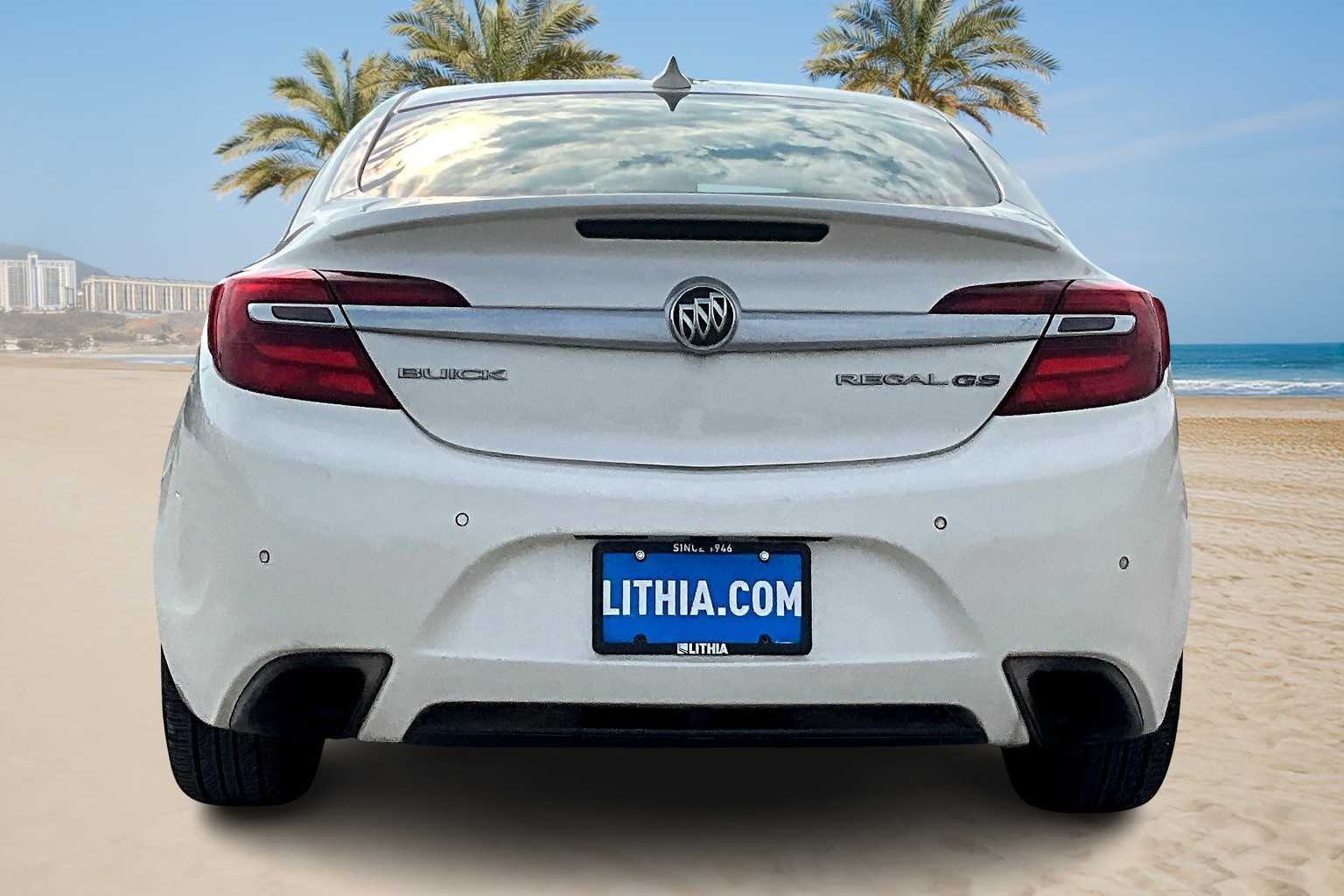 Thumbnail: 2015 Buick Regal - 5